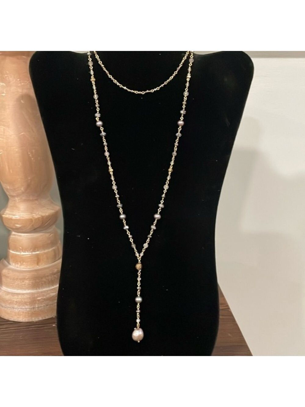 Lariat Beaded necklace with baroque pearl detail 32”+2”